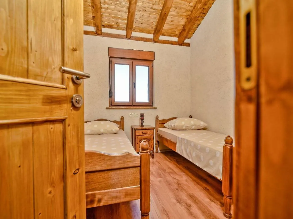 הוילה Stankovci  Haus-Anita-2-Mit-Pool-Fur-8-Personen 0*, Stankovci (Zadar)